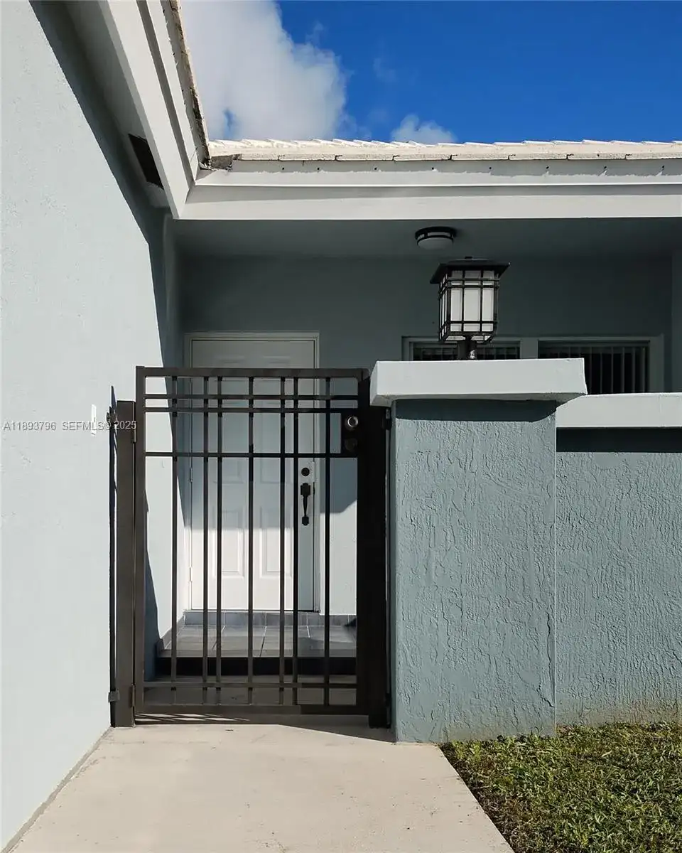 10169 SW 171st St, Miami FL 33157 photo 5