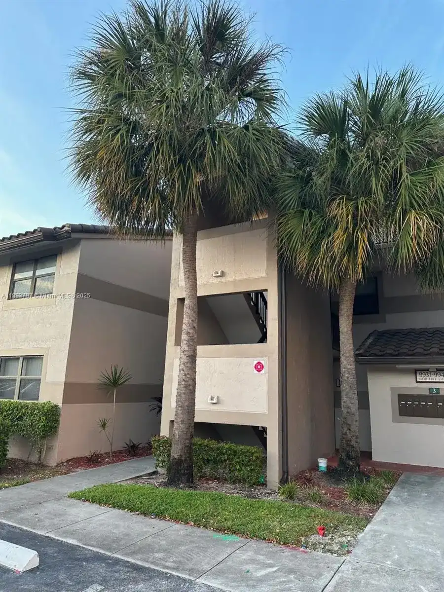 9861 Nob Hill Ct # 9861, Sunrise FL 33351
