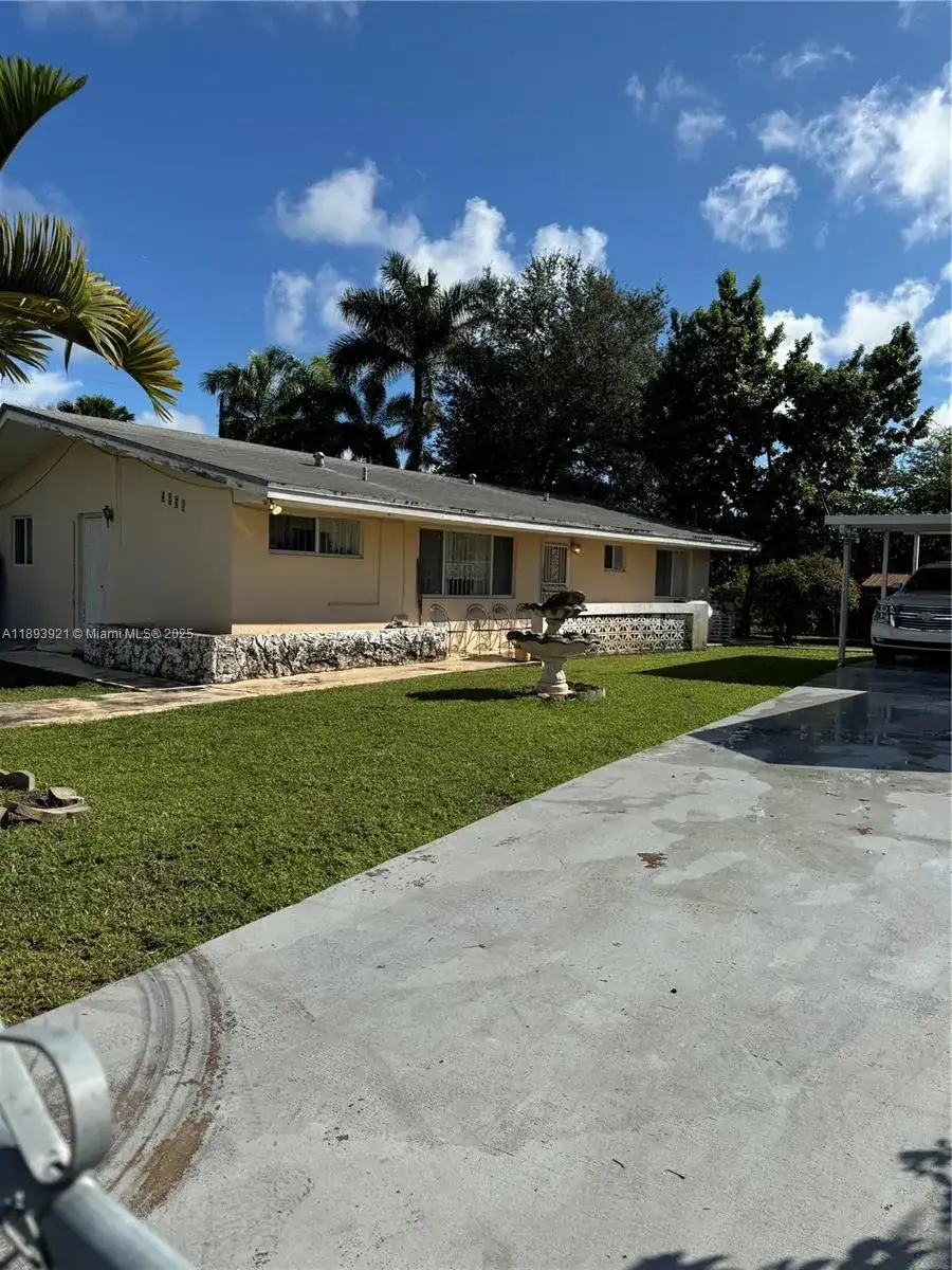 5955 NW 18th Ave, Miami FL 33142 photo 3
