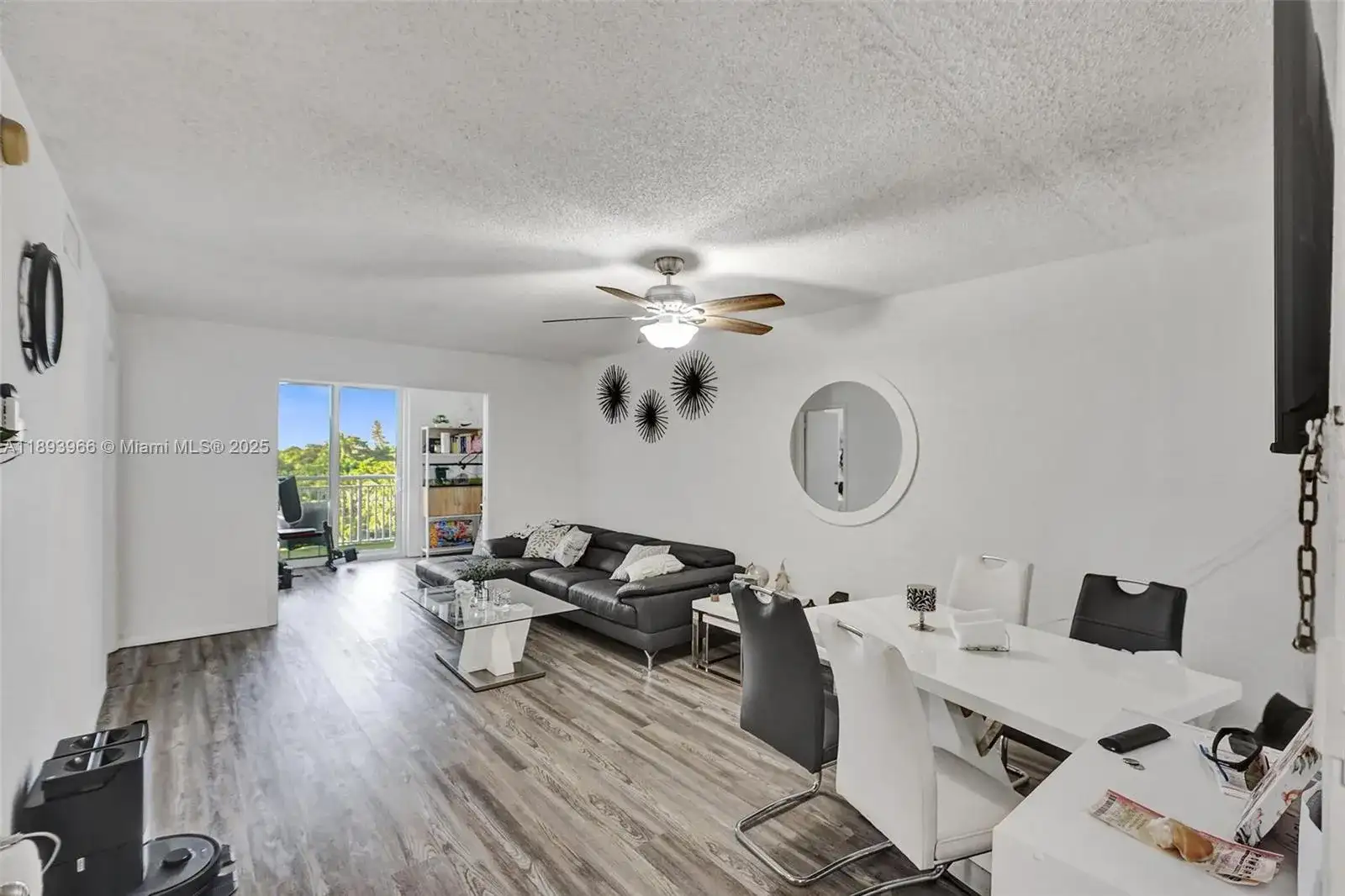 1251 NE 108th St # 610, Miami FL 33161 photo 4