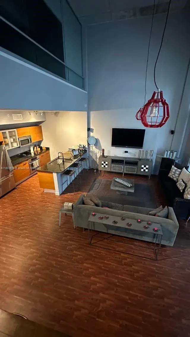 3449 NE 1st Ave # L43, Miami FL 33137