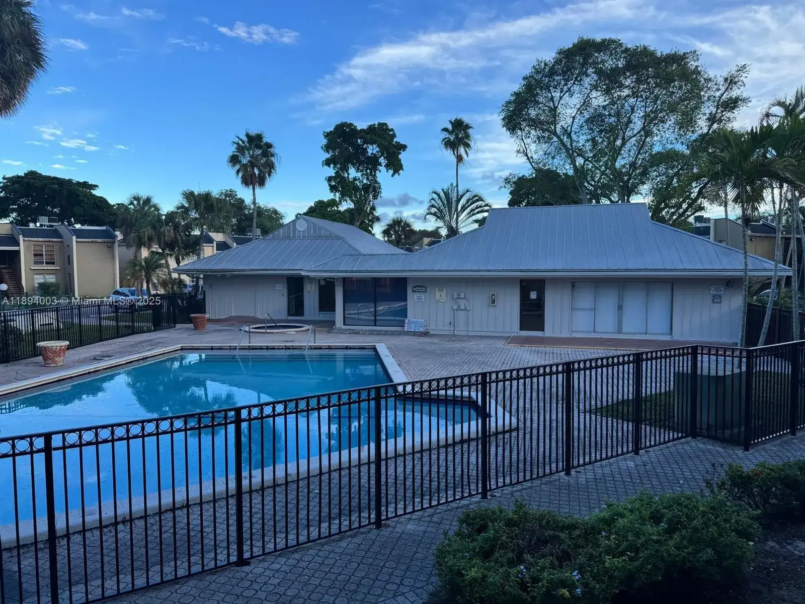 4453 Treehouse Ln # C, Tamarac FL 33319 photo 3