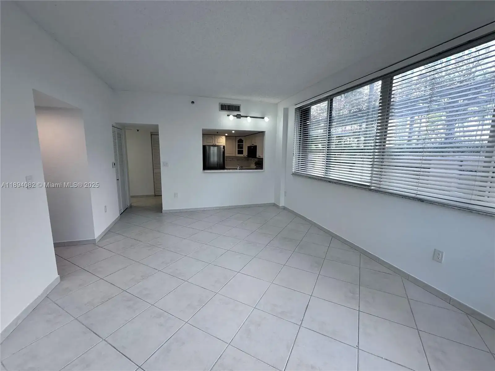 540 Brickell Key Dr # 302, Miami FL 33131 photo 5