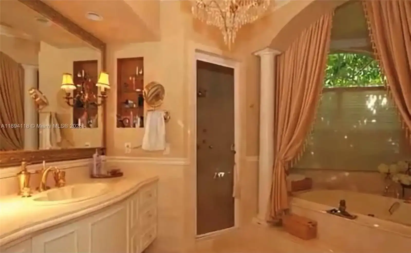 2301 Alhambra Cir, Coral Gables FL 33134 photo 5