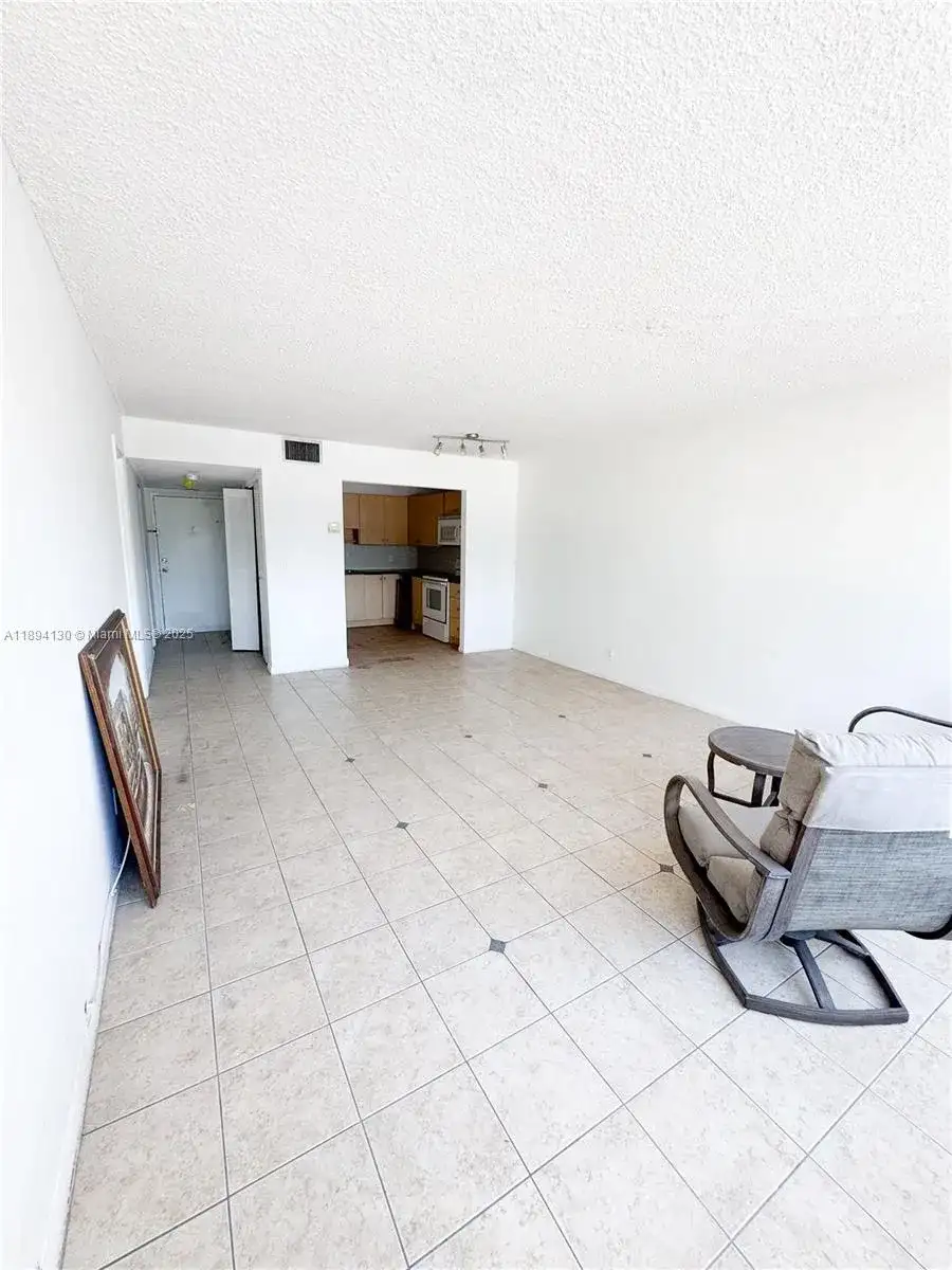 2025 NE 164th St # 206, North Miami Beach FL 33162 photo 4