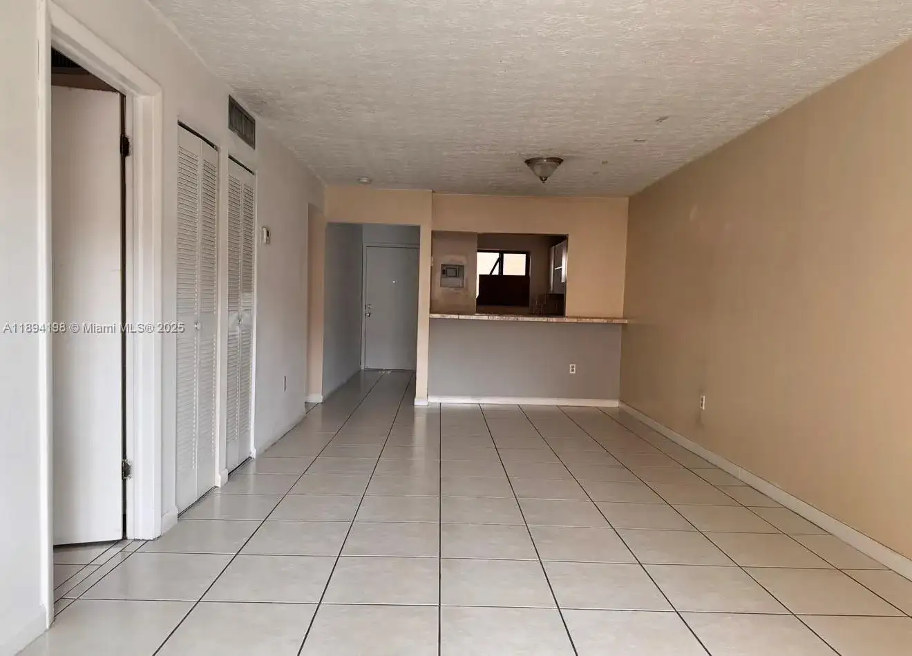 6055 W 19th Ave # 304, Hialeah FL 33012 photo 3