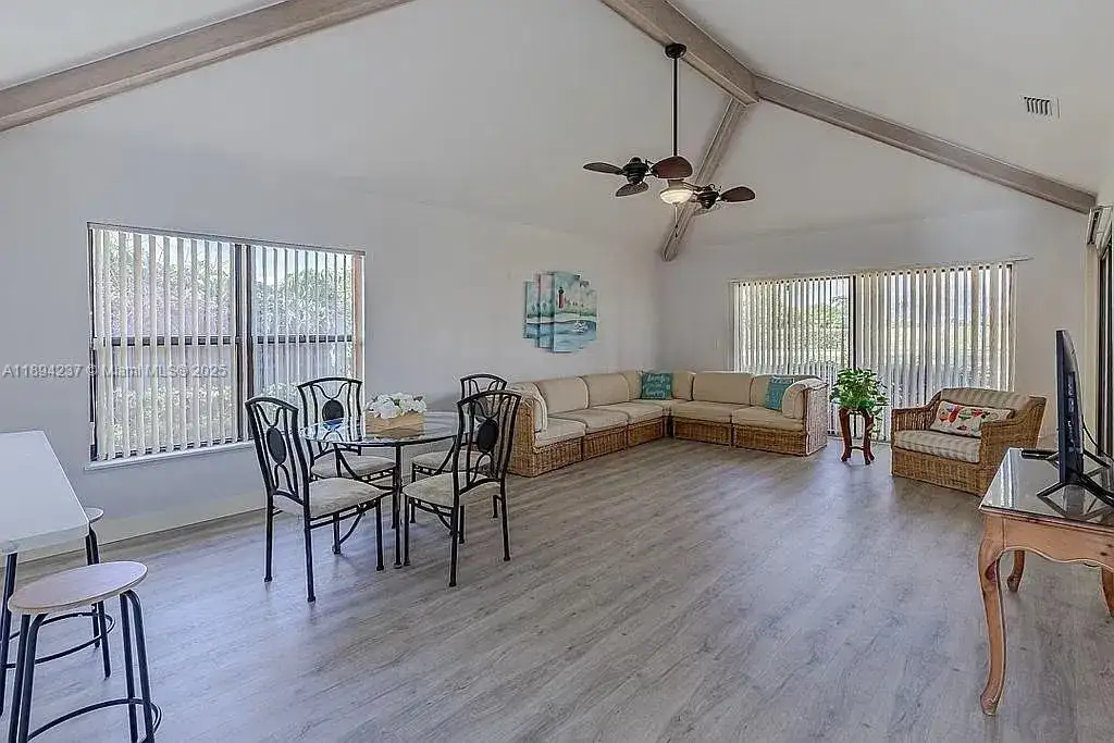 6893 SE Bunker Hill Dr, Hobe Sound FL 33455 photo 4