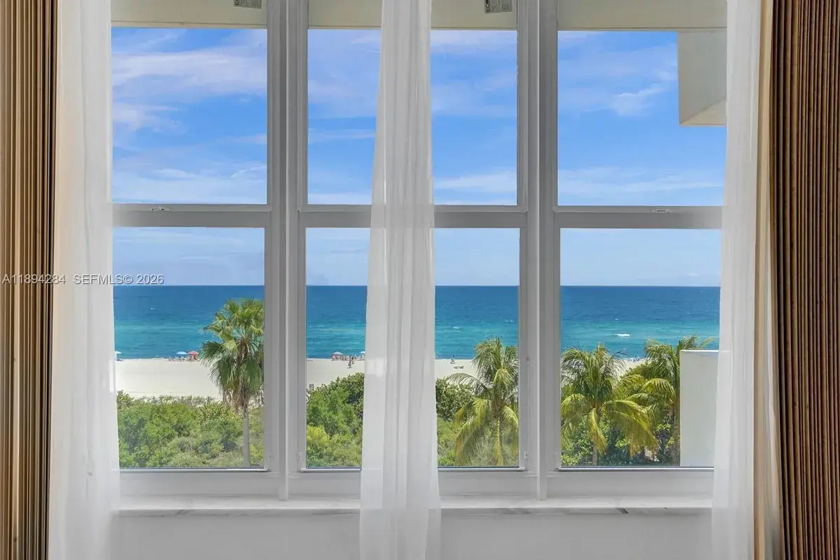 5601 Collins Ave # 504, Miami Beach FL 33140