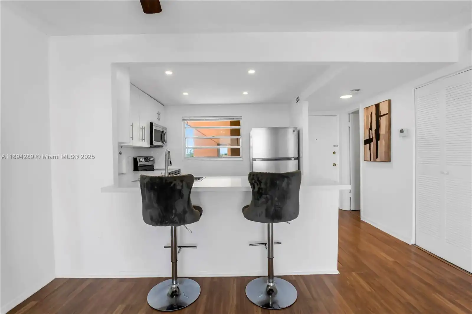 16400 NE 17th Ave # 601, North Miami Beach FL 33162