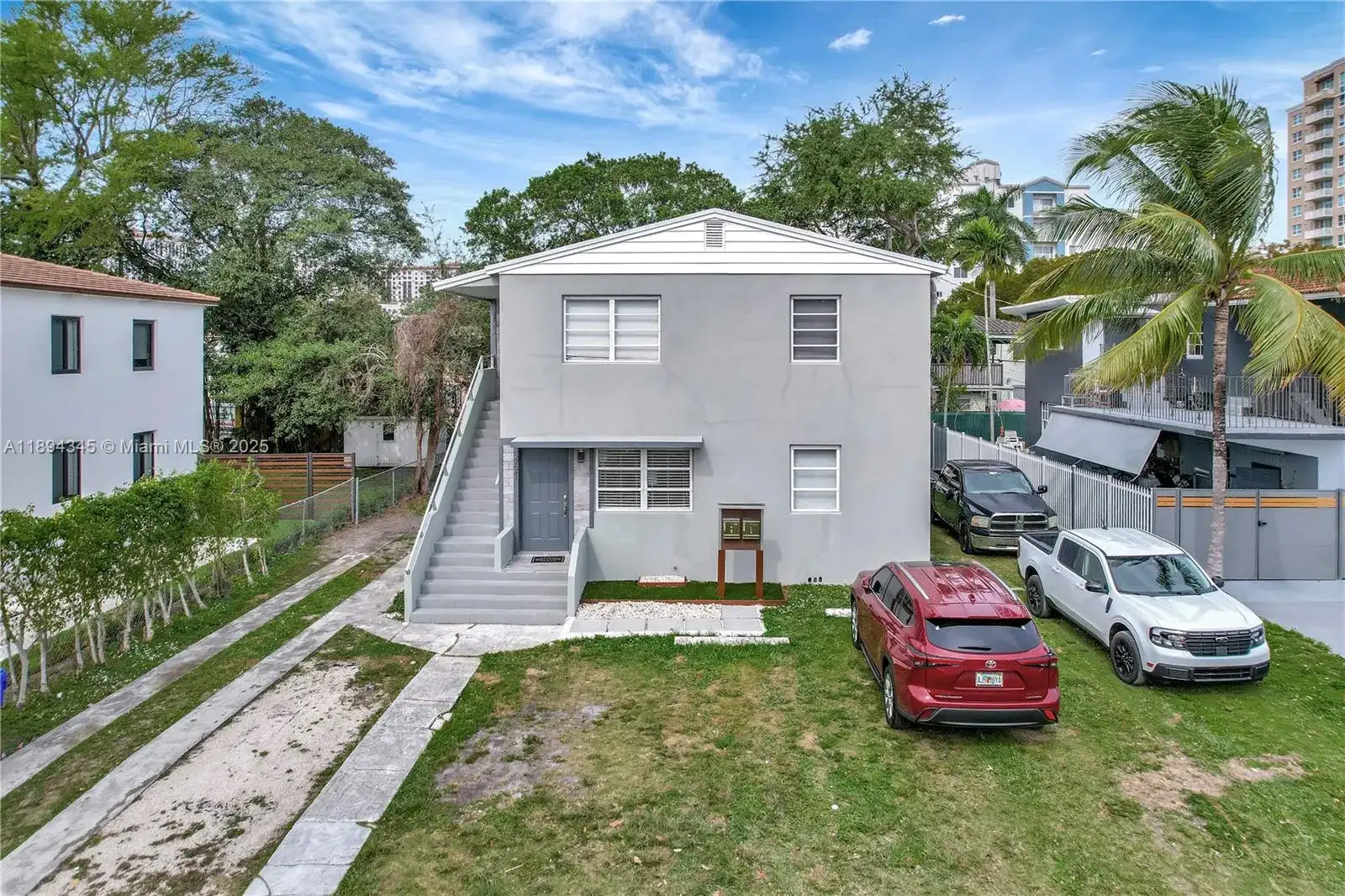 3721 SW 27th Ter, Miami FL 33134 photo 3