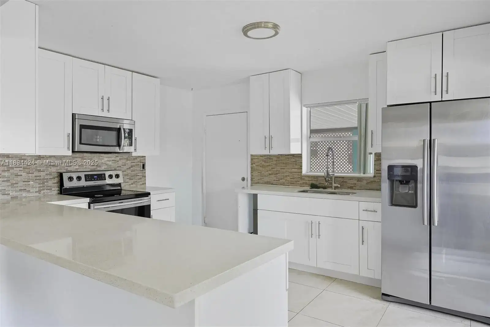 510 N 56th Ave, Hollywood FL 33021 photo 3