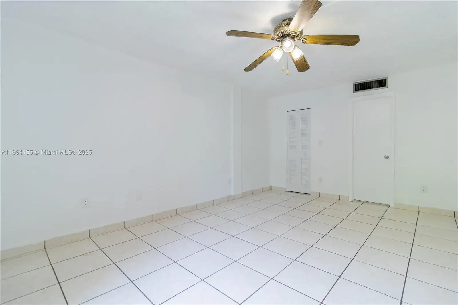 14611 N Kendall Dr # 208L, Miami FL 33186 photo 2