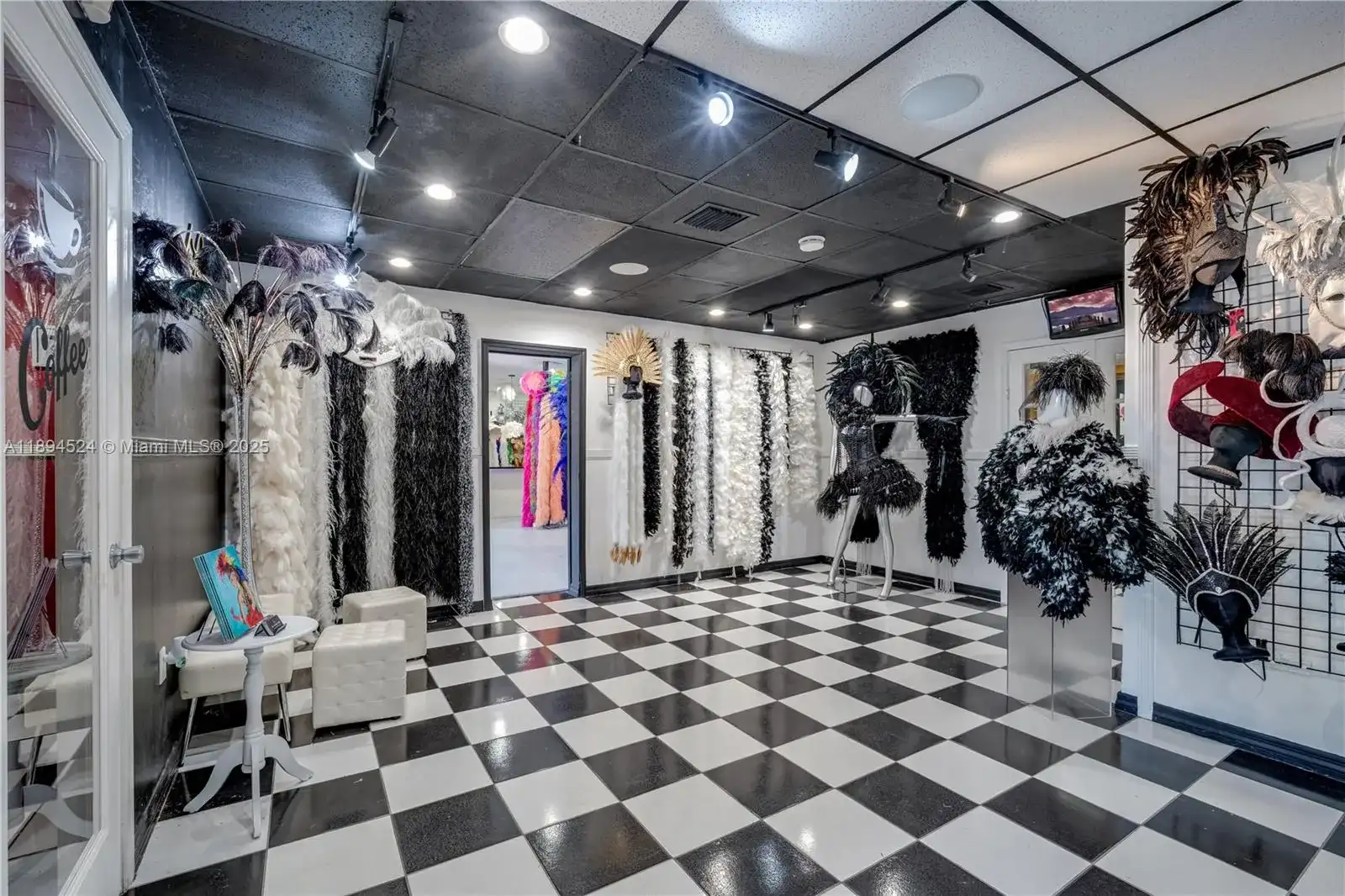 2900 NW 11th Ave, Miami FL 33127 photo 3