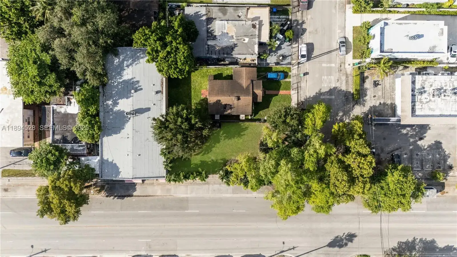 1121 NW 29th St, Miami FL 33127 photo 5