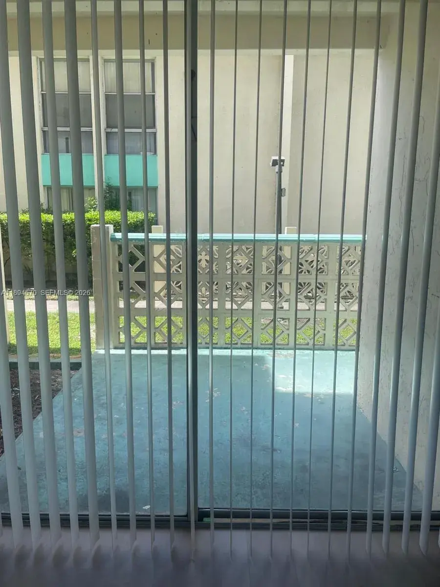 2029 NW 46th Ave # E107, Lauderhill FL 33313