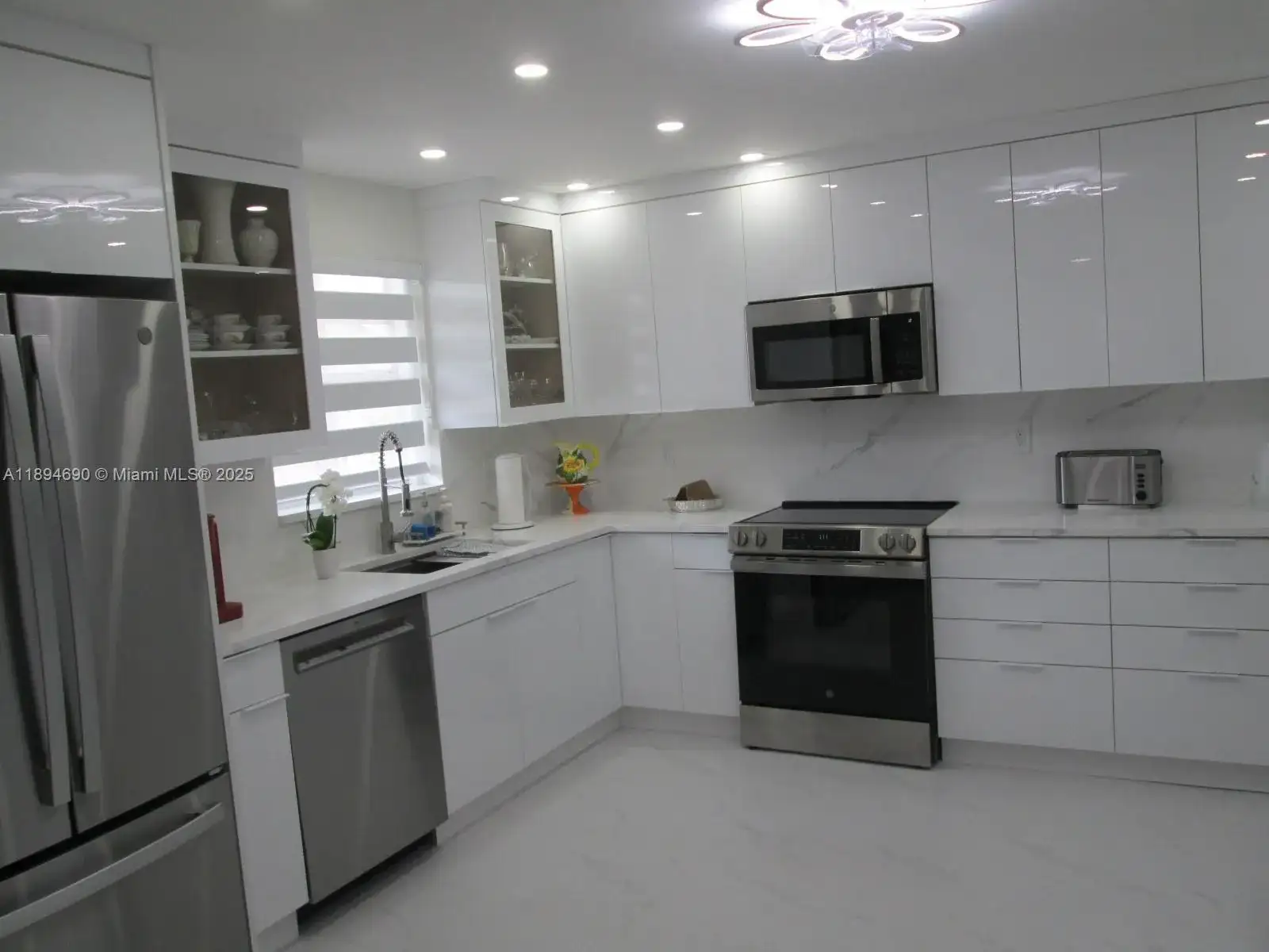 150 S Hollybrook Ter # 303, Pembroke Pines FL 33025 photo 5