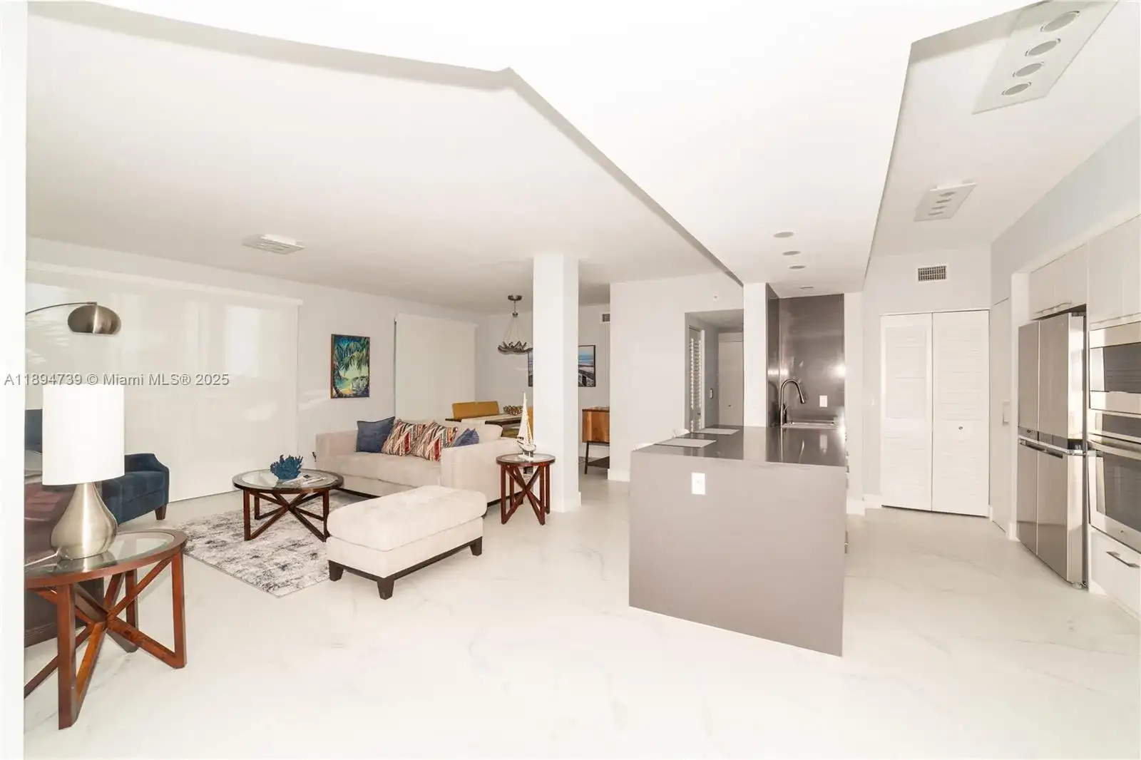 17145 N Bay Rd # 4607, Sunny Isles Beach FL 33160 photo 2