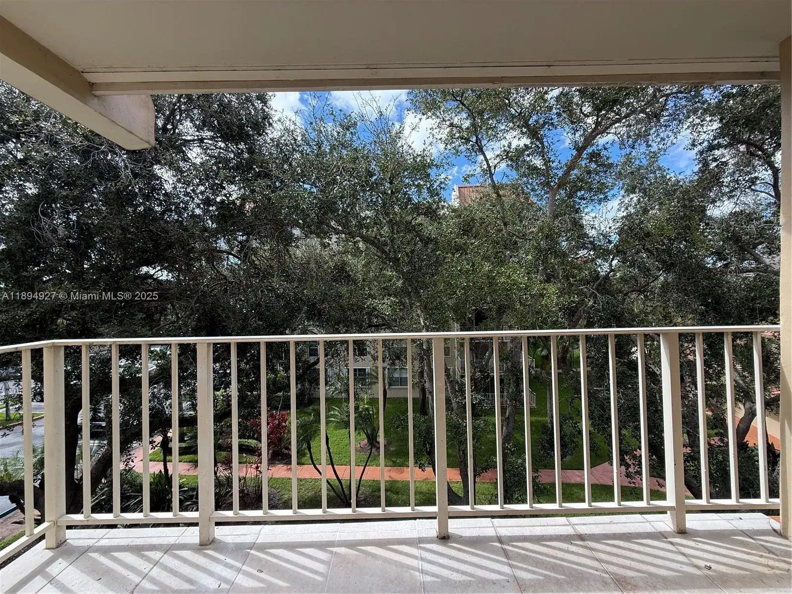 13100 SW 92nd Ave, Miami FL 33176 photo 5