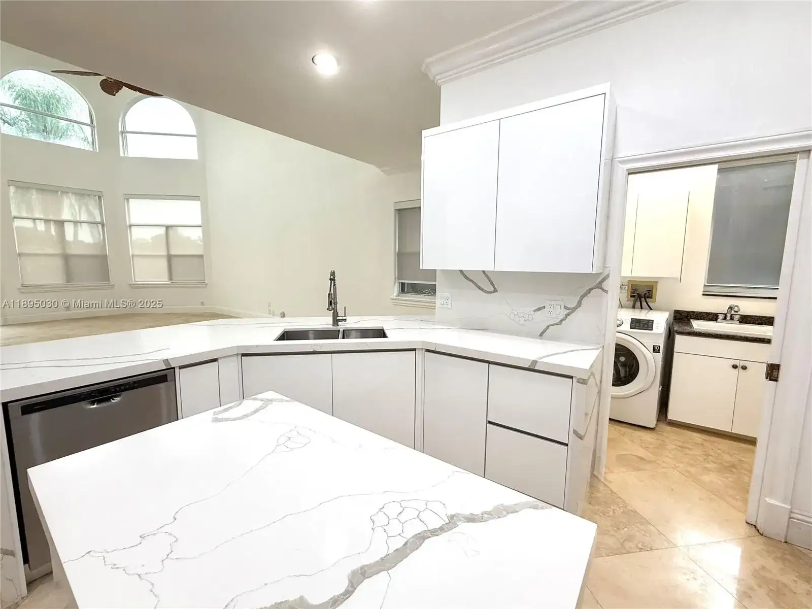 2547 Montclaire Cir # 2547, Weston FL 33327 photo 2