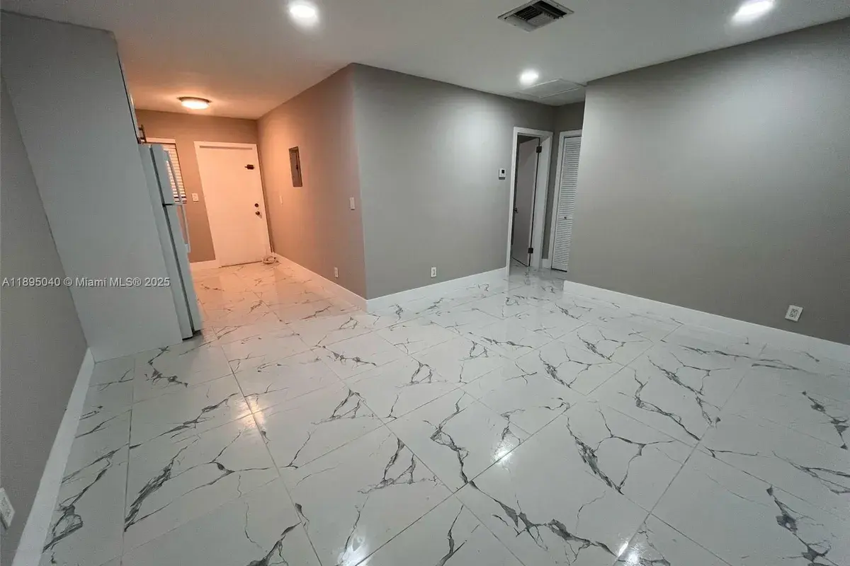 1015 W Las Olas Blvd # 3, Fort Lauderdale FL 33312
