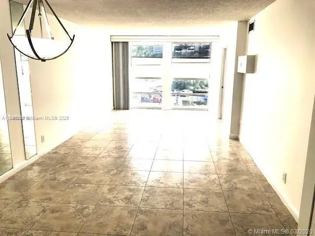 501 Three Islands Blvd # 318, Hallandale Beach FL 33009