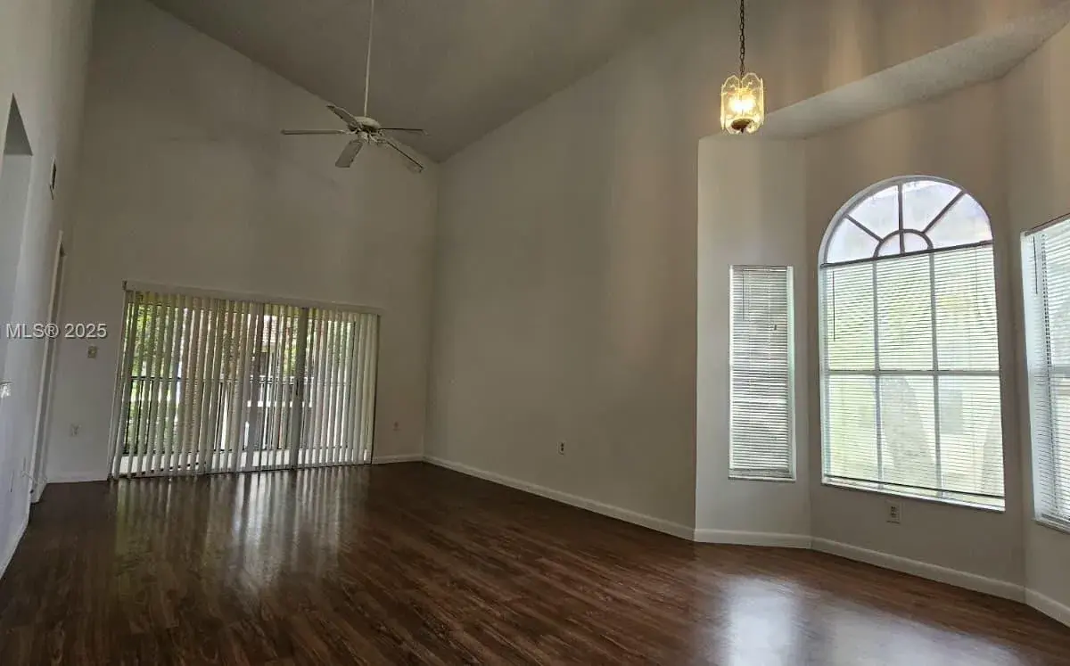 3204 Glenmoor Dr # 3204, West Palm Beach FL 33409