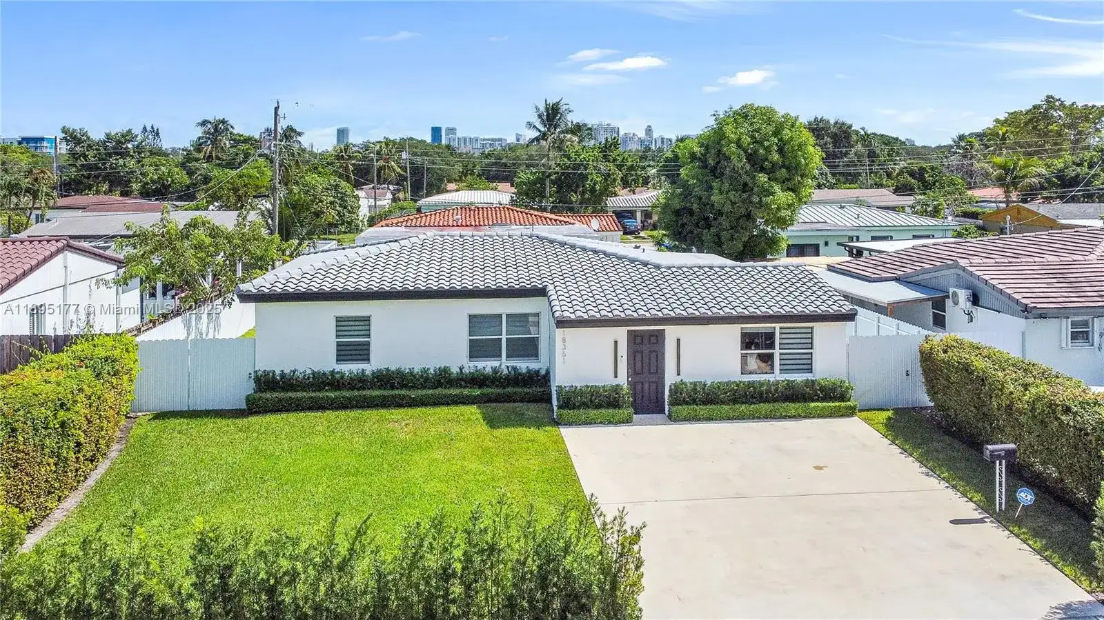 18361 NE 20th Pl # 18361, North Miami Beach FL 33179 photo 5
