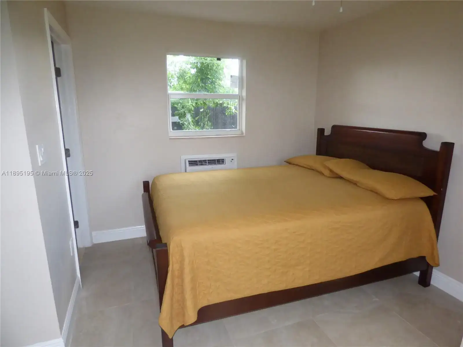 19121 NE Miami Ct # 2, Miami FL 33179 photo 3