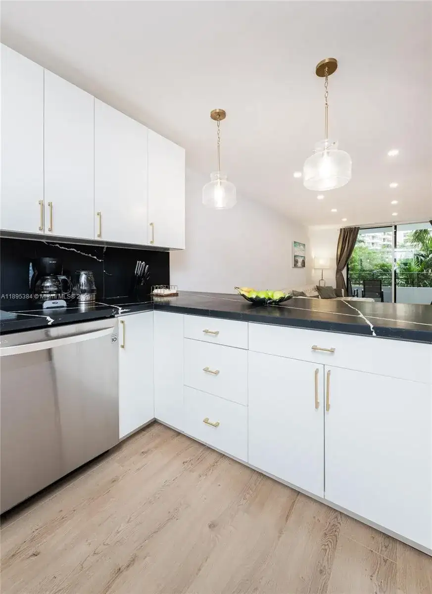 600 Three Islands Blvd # 214, Hallandale Beach FL 33009 photo 4
