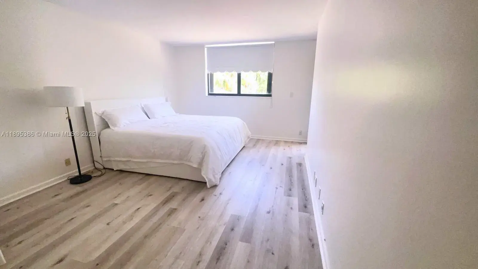 170 Ocean Lane Dr # 311, Key Biscayne FL 33149