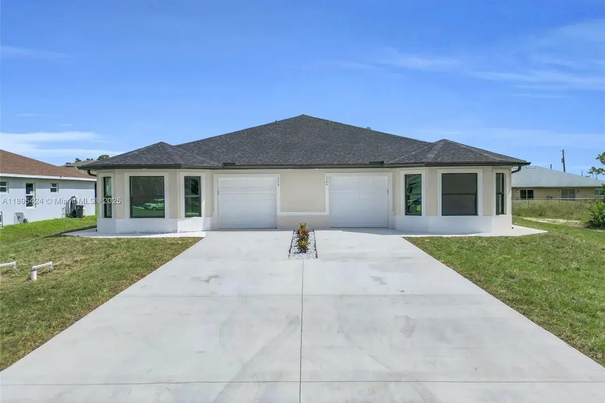 2508 Park Rd, Lehigh Acres FL 33971