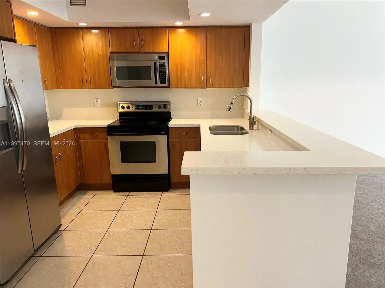 5600 Collins Ave # 4E, Miami Beach FL 33140 photo 3