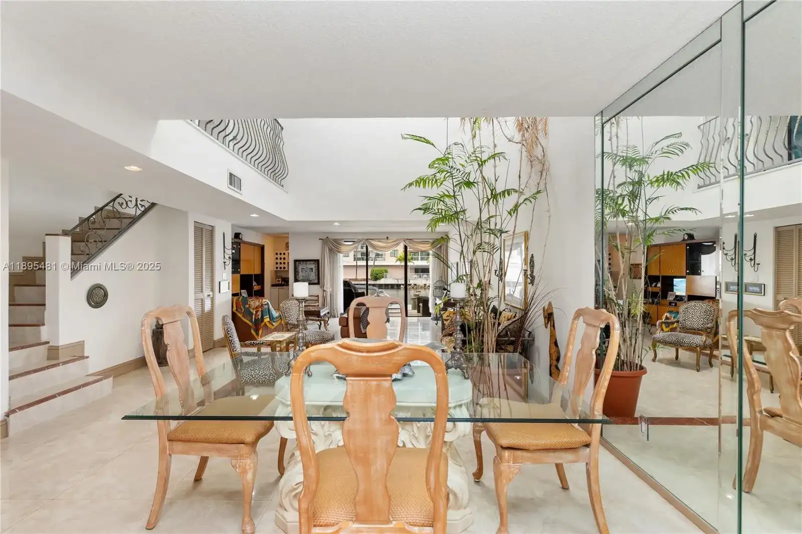 214 Poinciana Dr # 204, Sunny Isles Beach FL 33160 photo 3