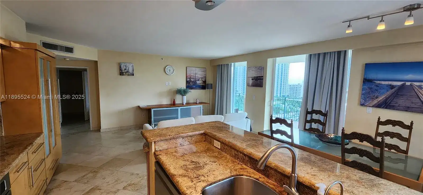 17555 SW Atlantic Blvd, Sunny Isles Beach FL 33160 photo 4