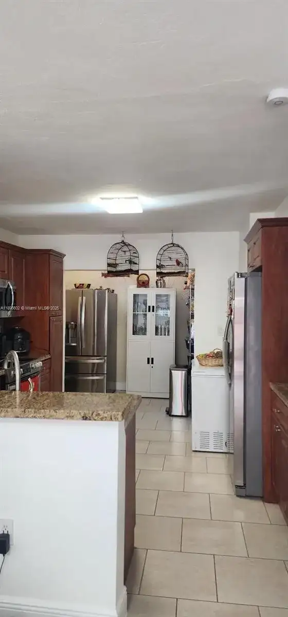 13208 SW 10th Ln, Miami FL 33184 photo 4