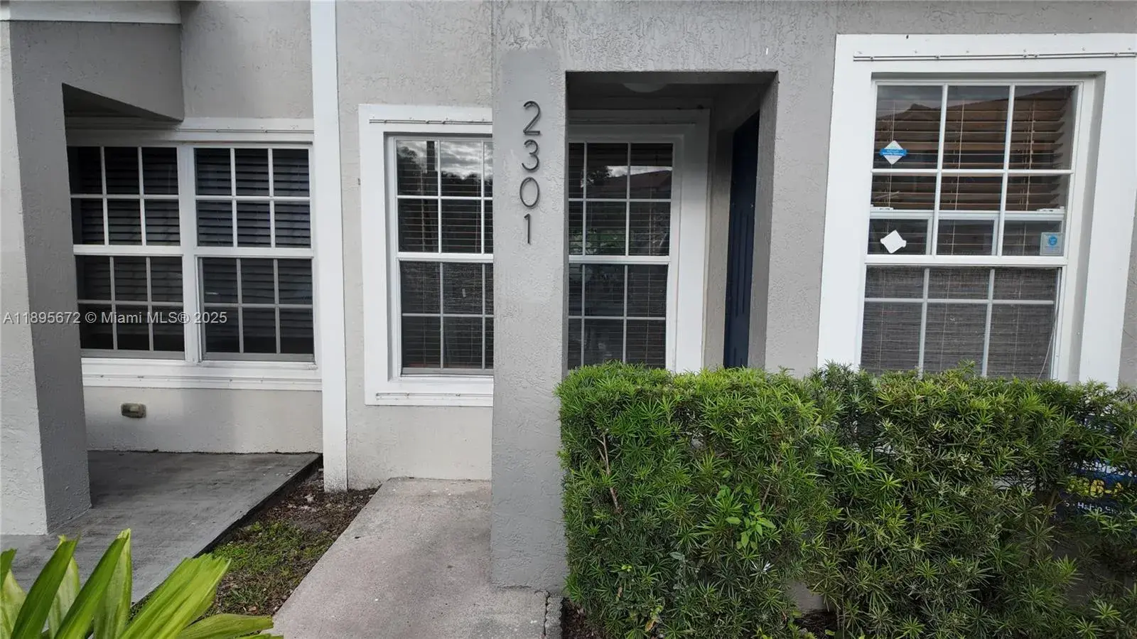2301 SW 83rd Ave, Miramar FL 33025