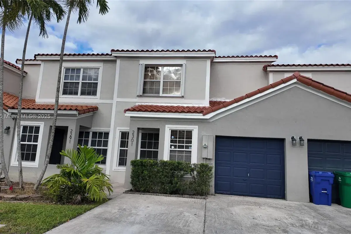 2301 SW 83rd Ave, Miramar FL 33025
