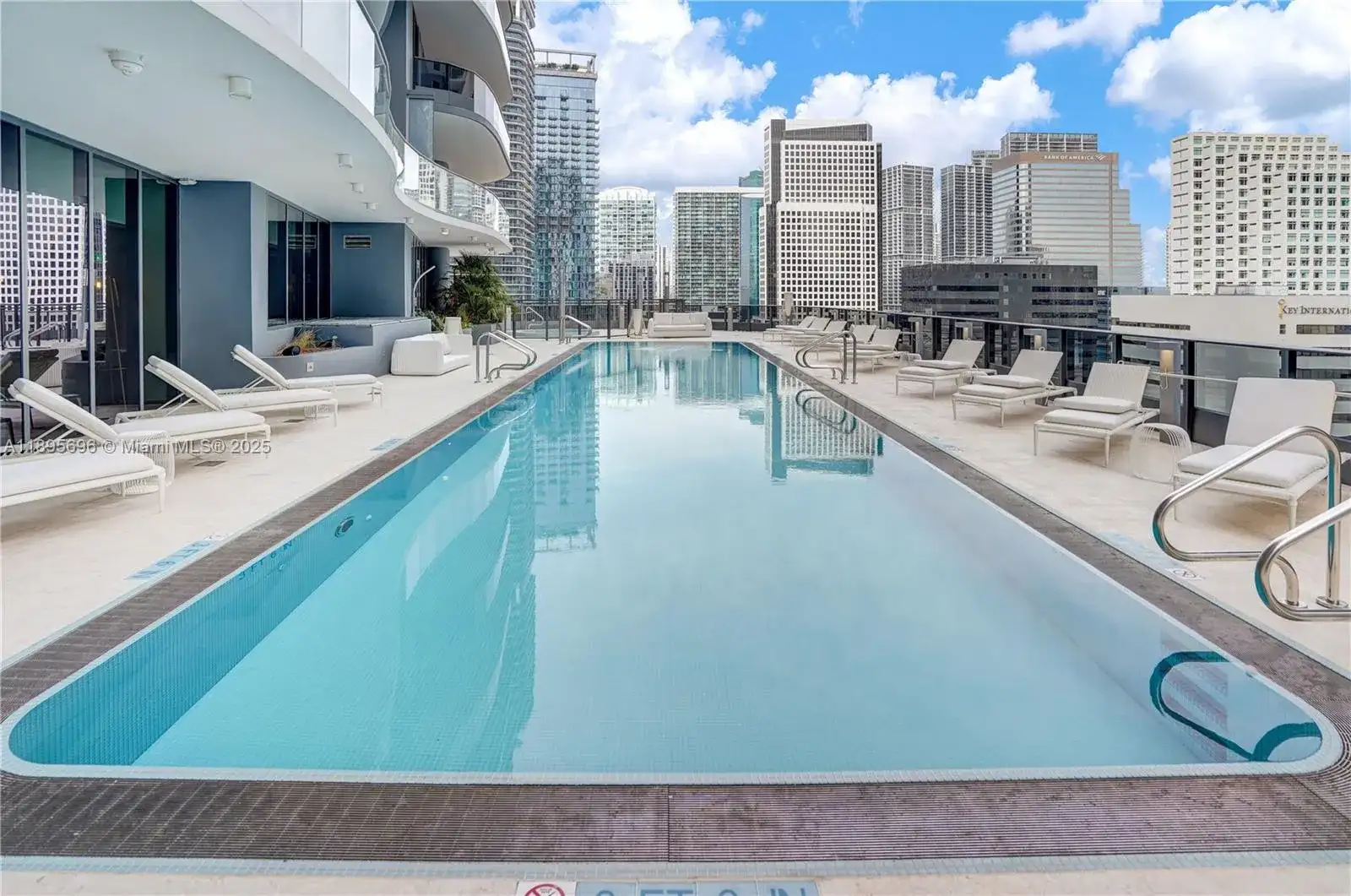 1000 Brickell Plaza # 3905, Miami FL 33131 photo 5