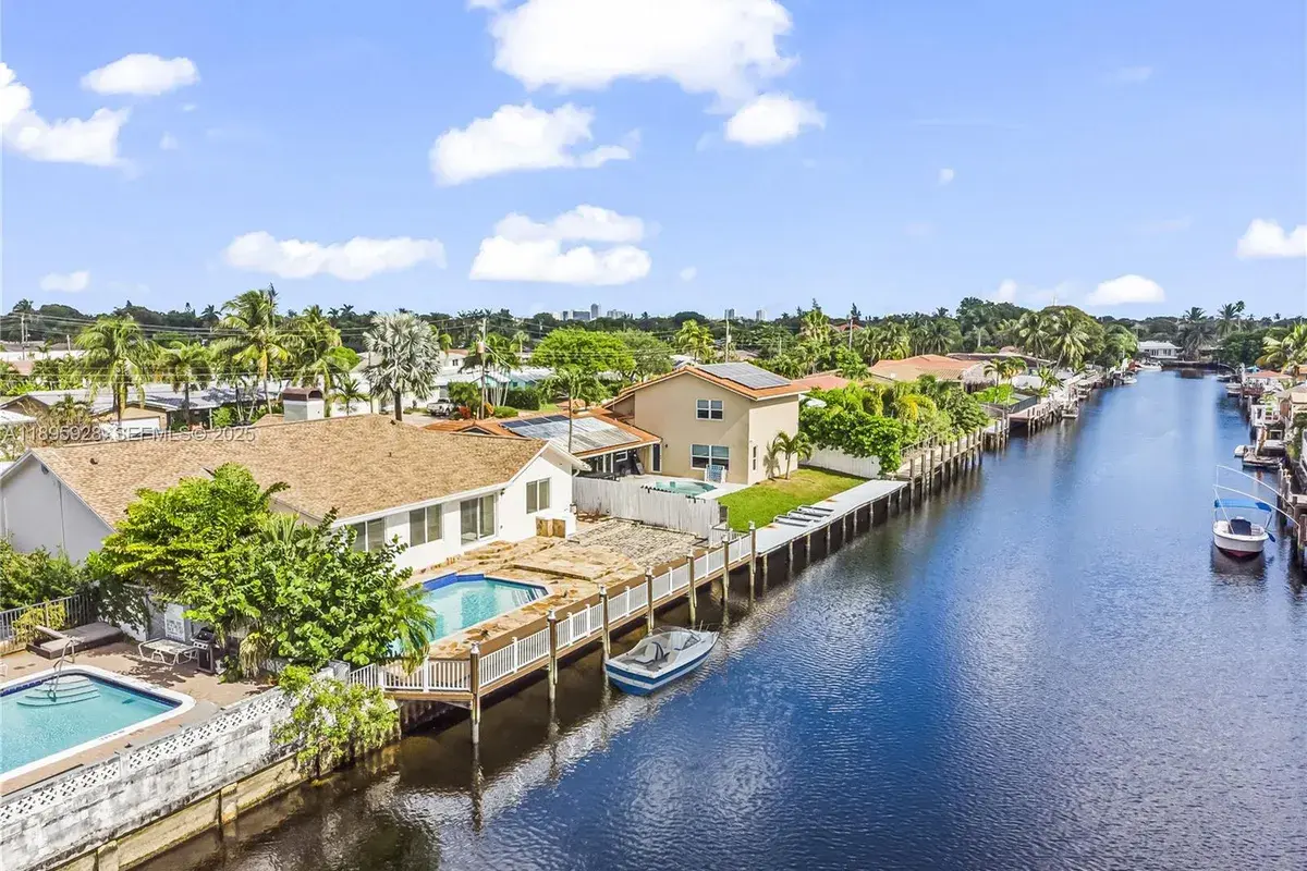 1412 NE 53rd Ct, Fort Lauderdale FL 33334