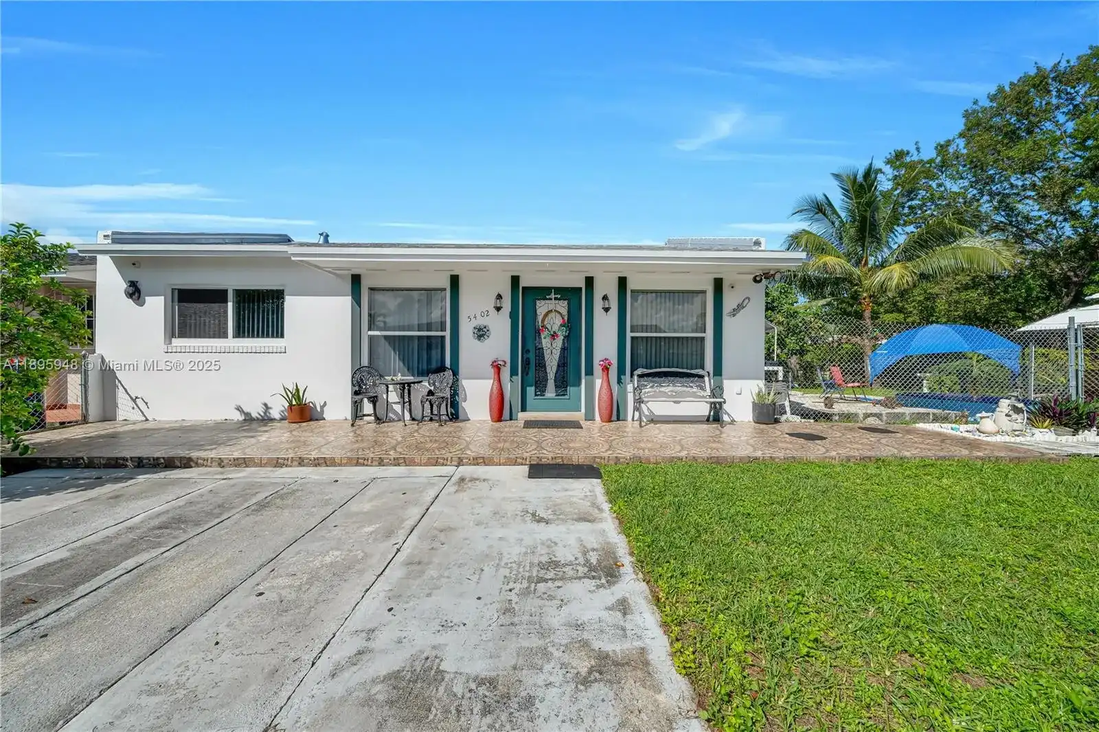 5402 SW 128th Pl, Miami FL 33175