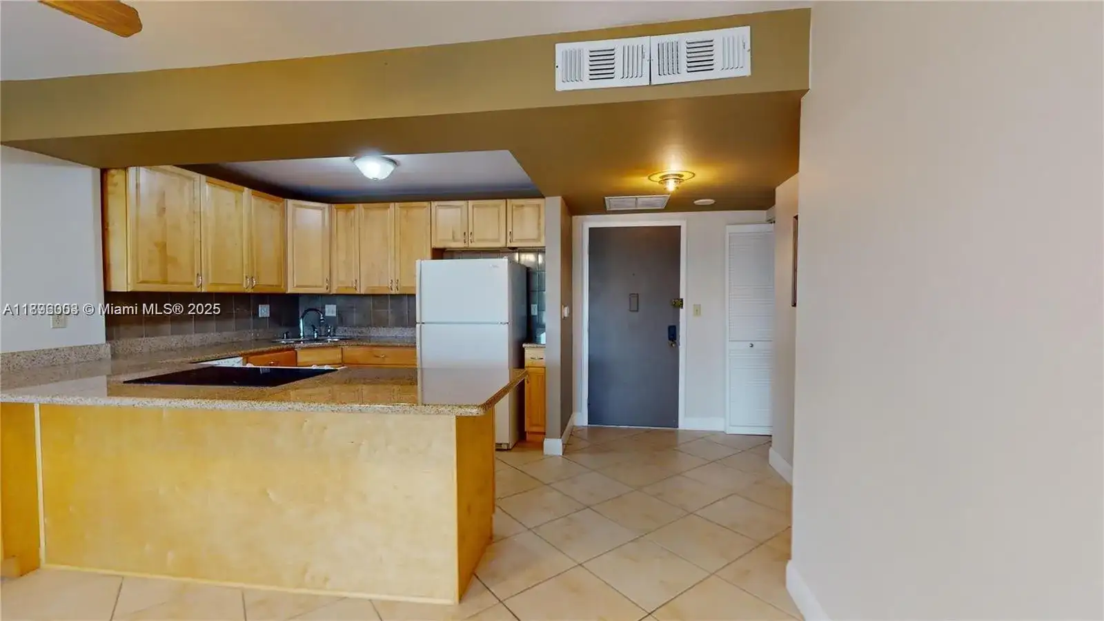 600 Three Islands Blvd # 219, Hallandale Beach FL 33009 photo 2
