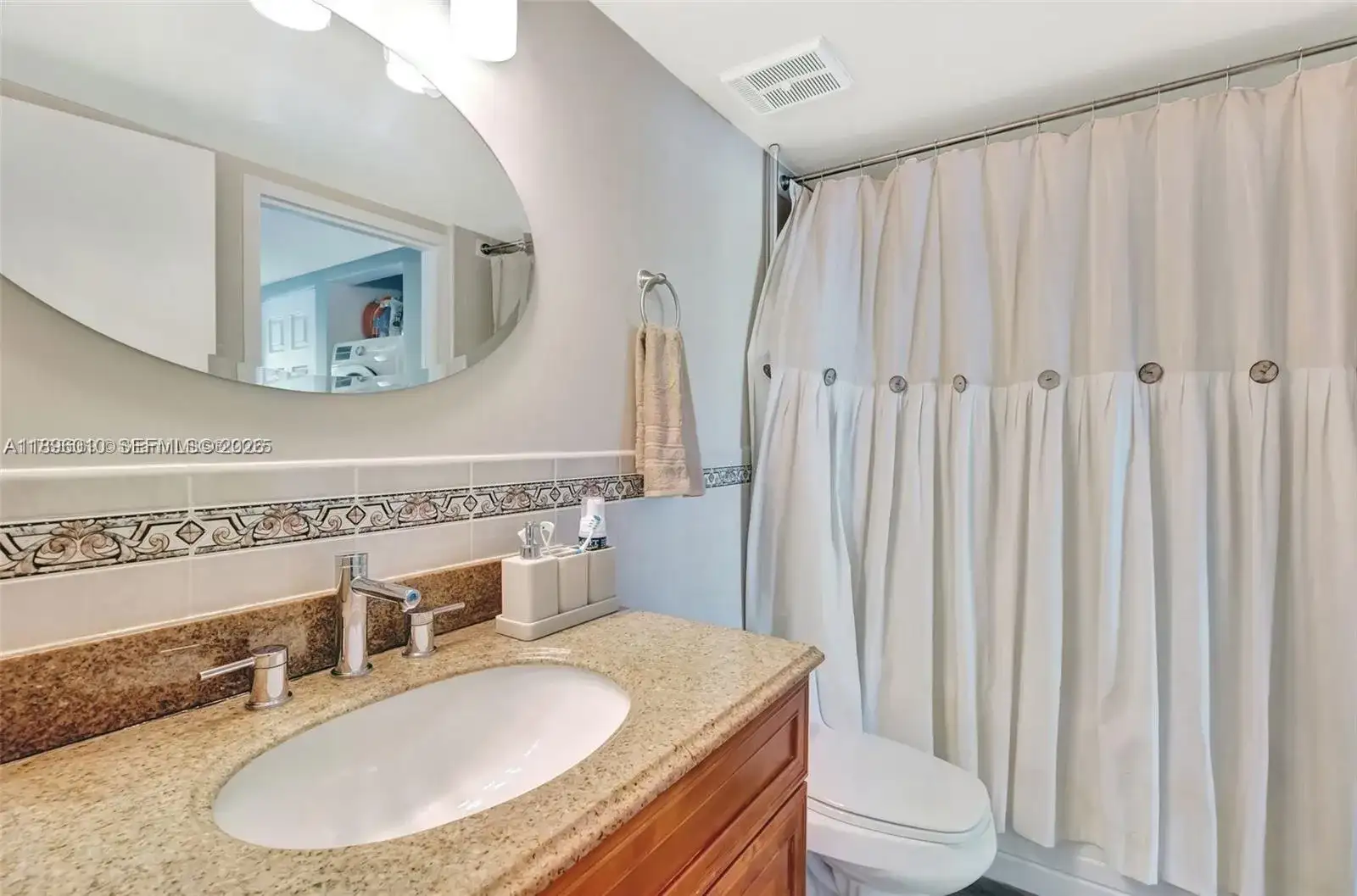 7601 E Treasure Dr, North Bay Village FL 33141 photo 2