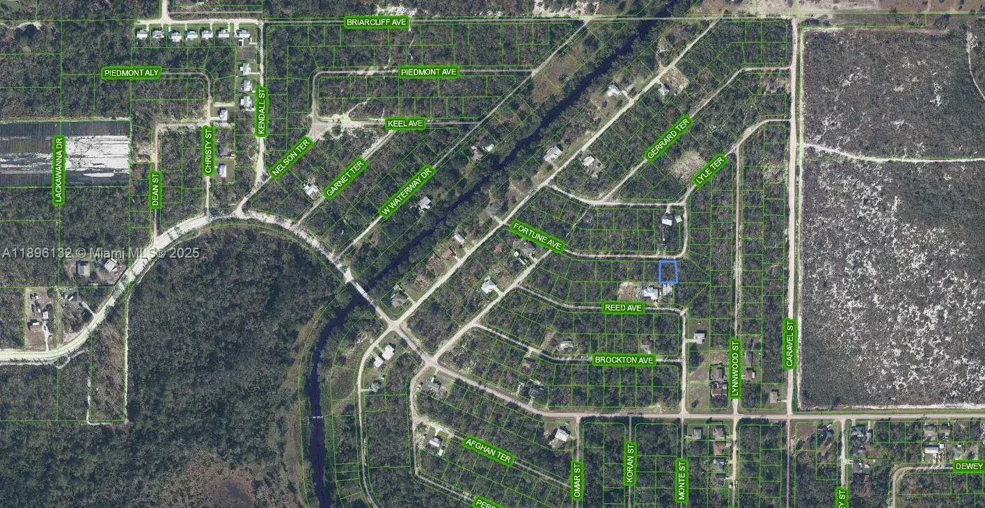 4849 Fortune Avenue, Sebring FL 33875 photo 2
