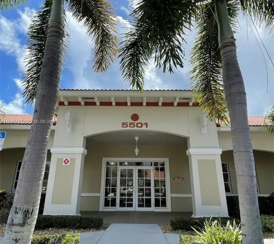 5501 N University Dr # 103, Coral Springs FL 33067