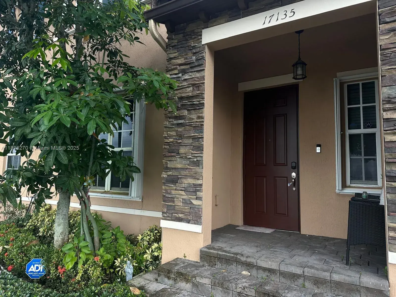 17135 SW 96 ST, Miami FL 33196