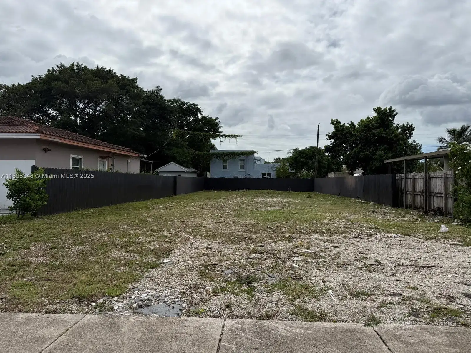 3056 SW 13, Miami FL 33145 photo 2