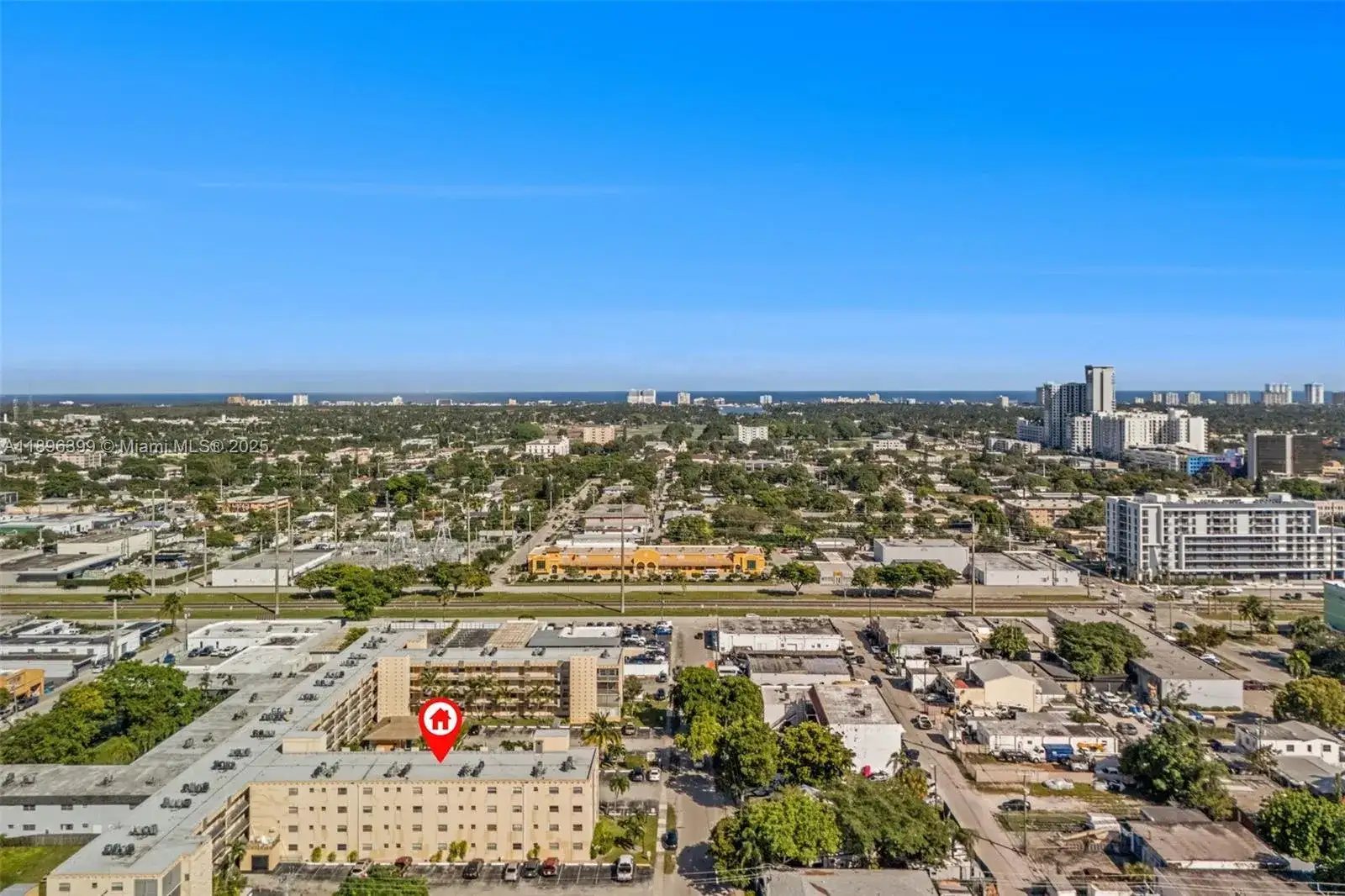 2145 Pierce St # 305, Hollywood FL 33020 photo 4