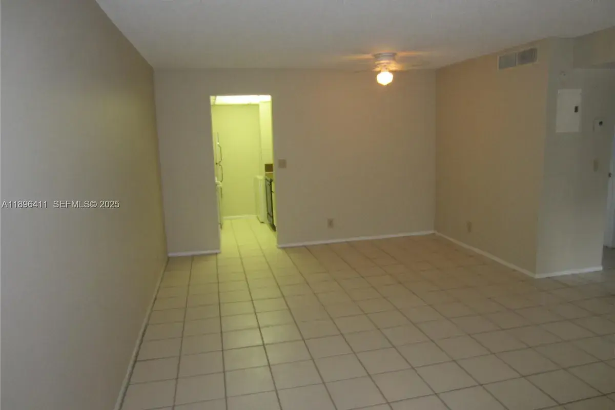 10812 Royal Palm Blvd # 10812, Coral Springs FL 33065