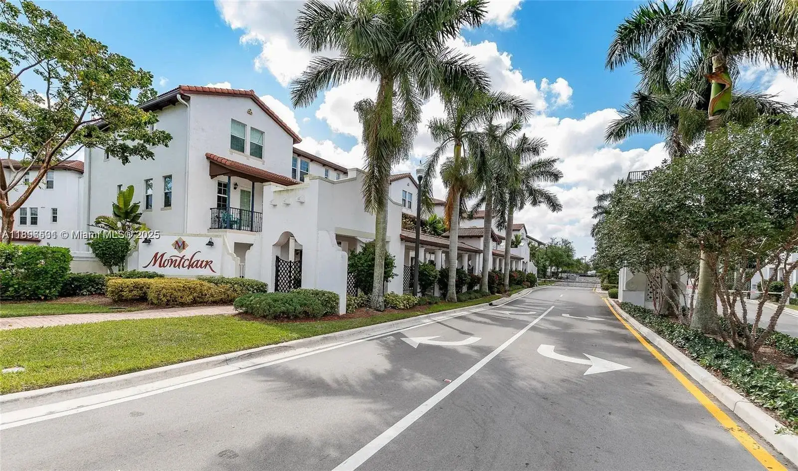 2662 SW 118th Rd # 2662, Miramar FL 33025 photo 2