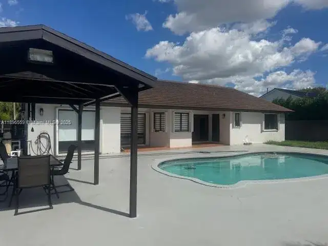 14862 SW 169th Ln, Miami FL 33187 photo 5